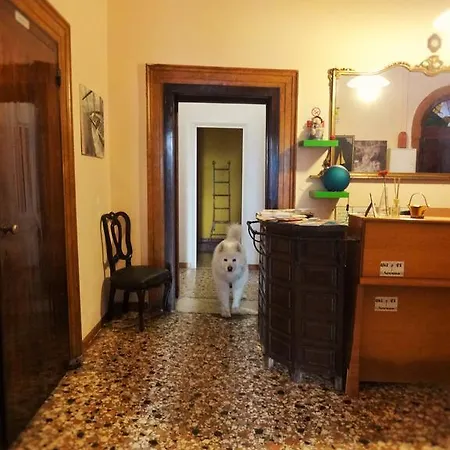 Hostel Youth Palace Venice